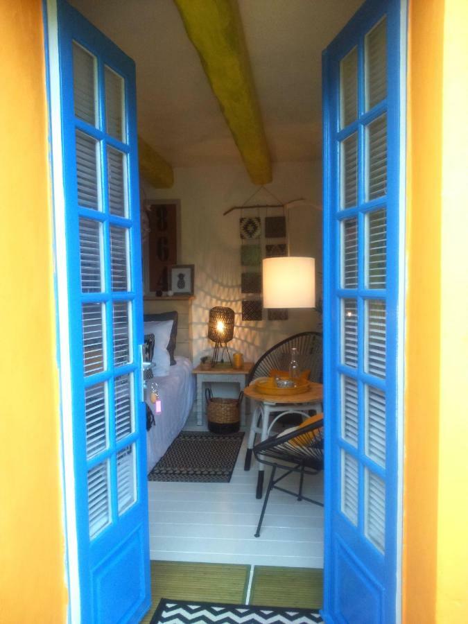 La Joliette Hotel Junas ภายนอก รูปภาพ