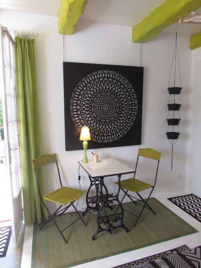 La Joliette Hotel Junas ภายนอก รูปภาพ